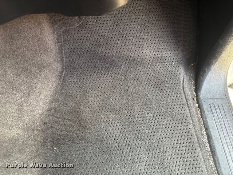 image for item ED5910 2009 Chevrolet Suburban SUV