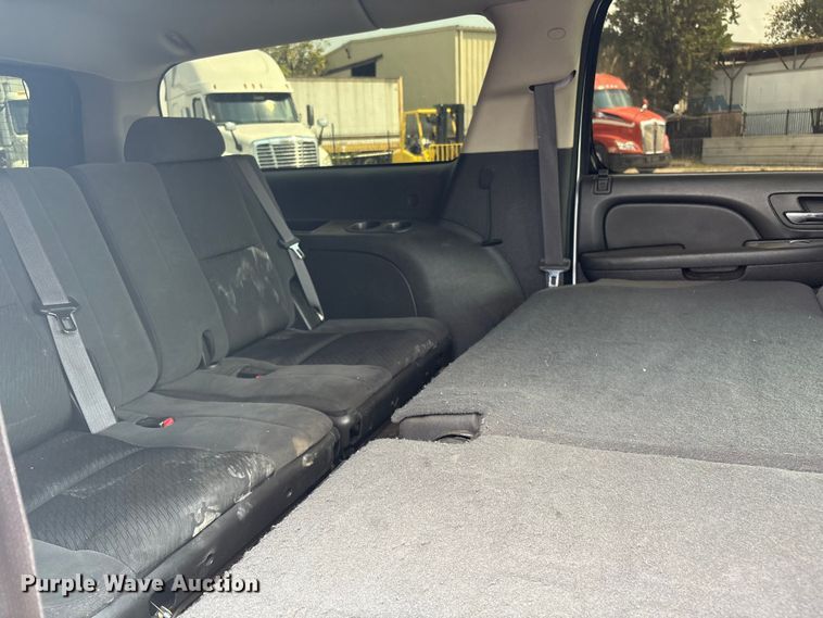 image for item ED5910 2009 Chevrolet Suburban SUV