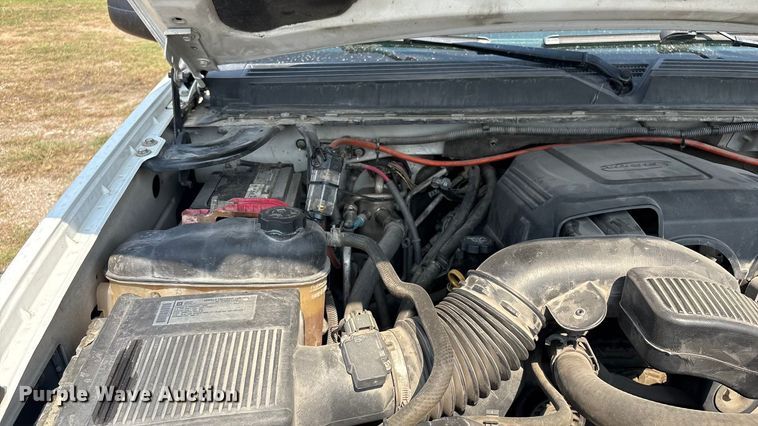 image for item ED5910 2009 Chevrolet Suburban SUV