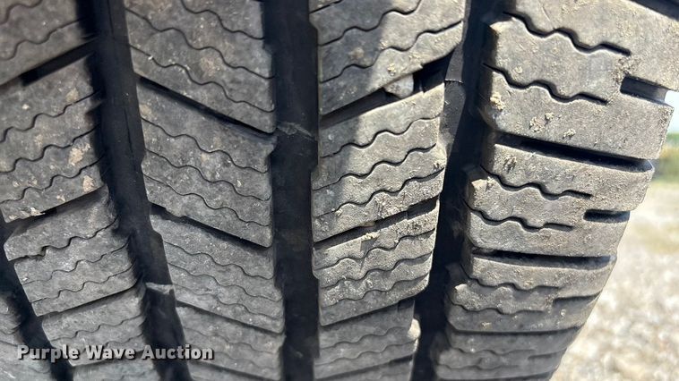 image for item ED5910 2009 Chevrolet Suburban SUV