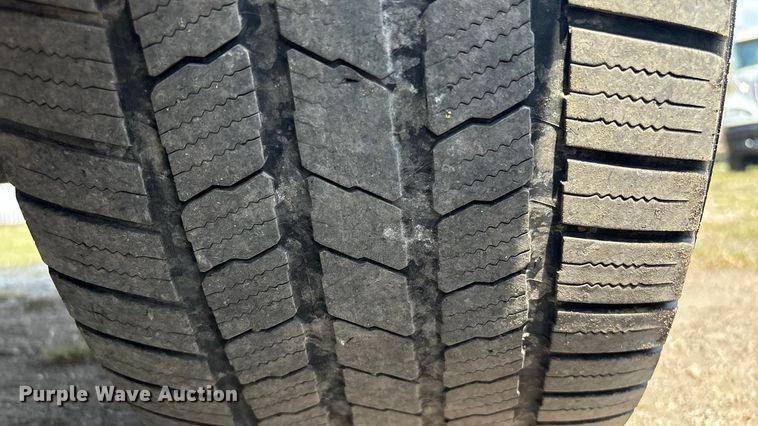 image for item ED5910 2009 Chevrolet Suburban SUV