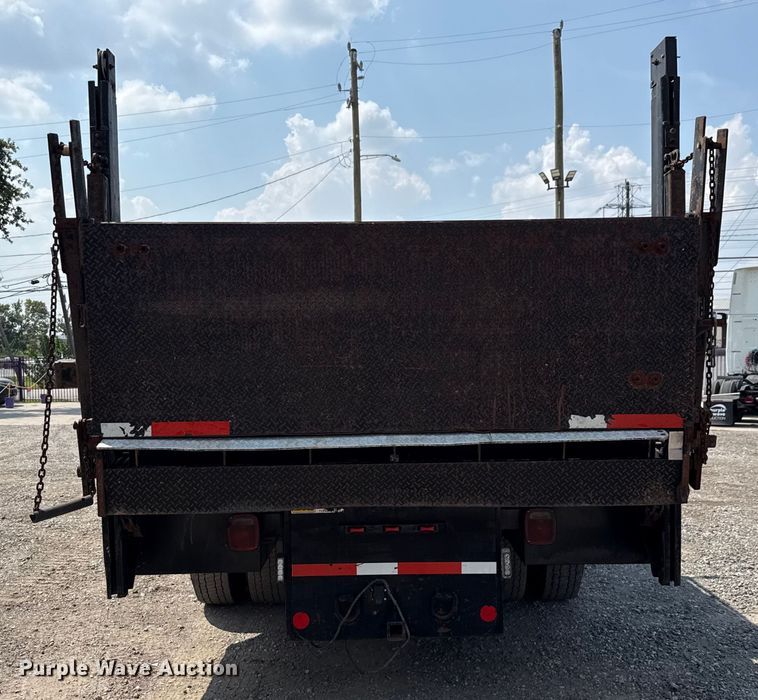 image for item ED5911 2008 Hino 268 flatbed truck