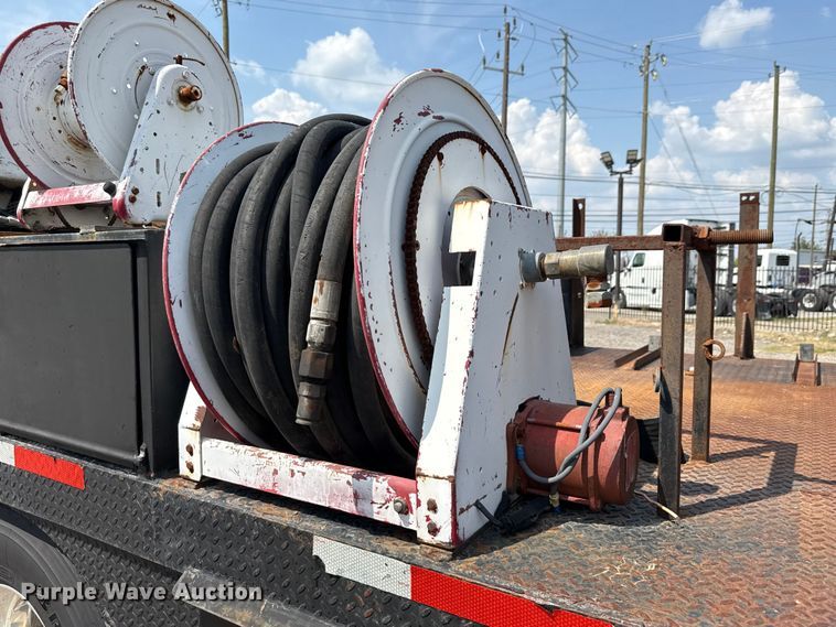 image for item ED5911 2008 Hino 268 flatbed truck