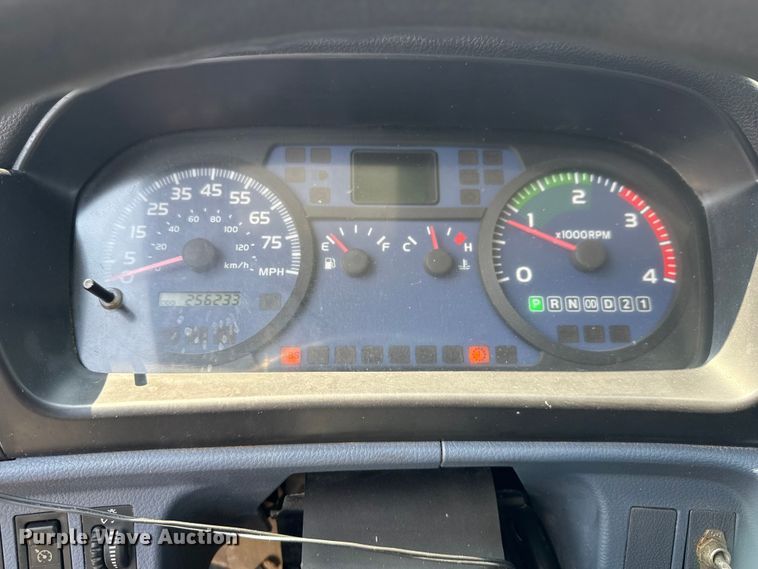 image for item ED5911 2008 Hino 268 flatbed truck