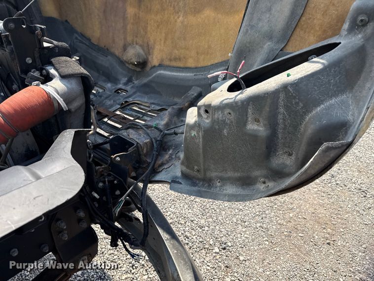 image for item ED5911 2008 Hino 268 flatbed truck