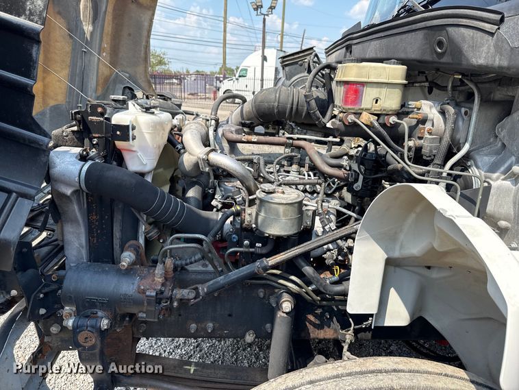 image for item ED5911 2008 Hino 268 flatbed truck