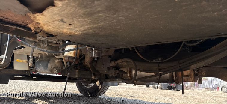 image for item ED5911 2008 Hino 268 flatbed truck