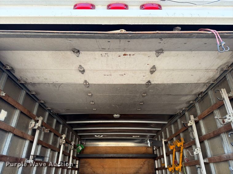 image for item ED5953 2006 Chevrolet W4500 Crew Cab box truck