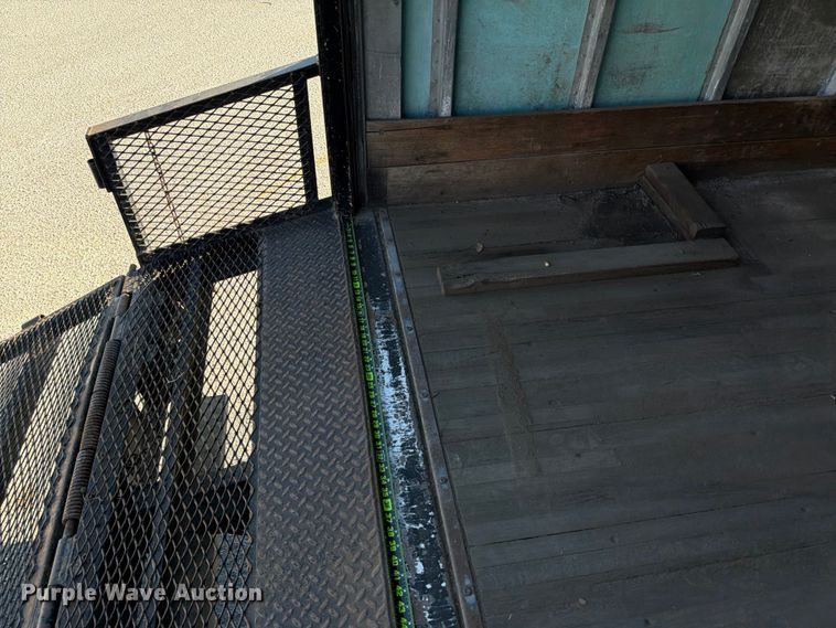 image for item ED5954 2007 Isuzu NPR Box truck