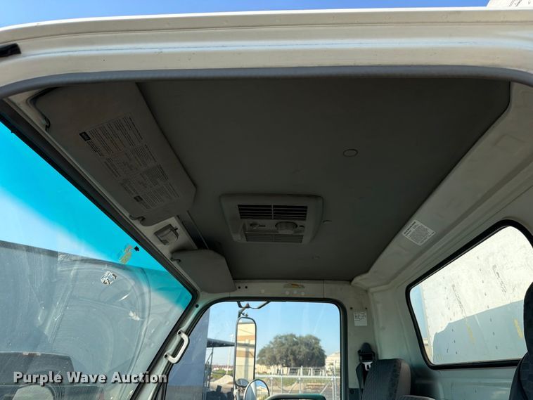 image for item ED5954 2007 Isuzu NPR Box truck