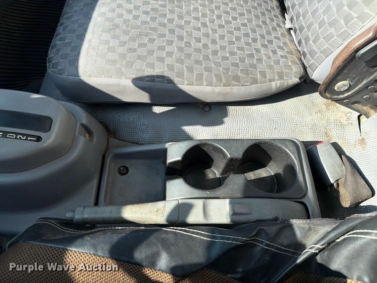 image for item ED5954 2007 Isuzu NPR Box truck