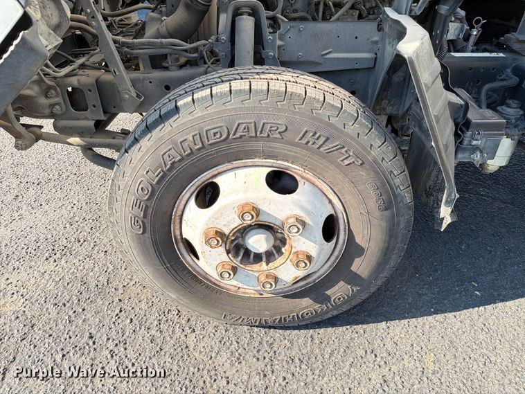 image for item ED5954 2007 Isuzu NPR Box truck