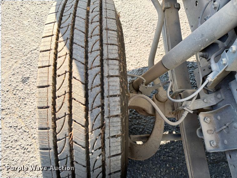 image for item ED5954 2007 Isuzu NPR Box truck