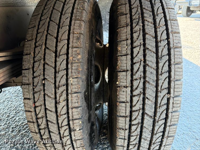 image for item ED5954 2007 Isuzu NPR Box truck