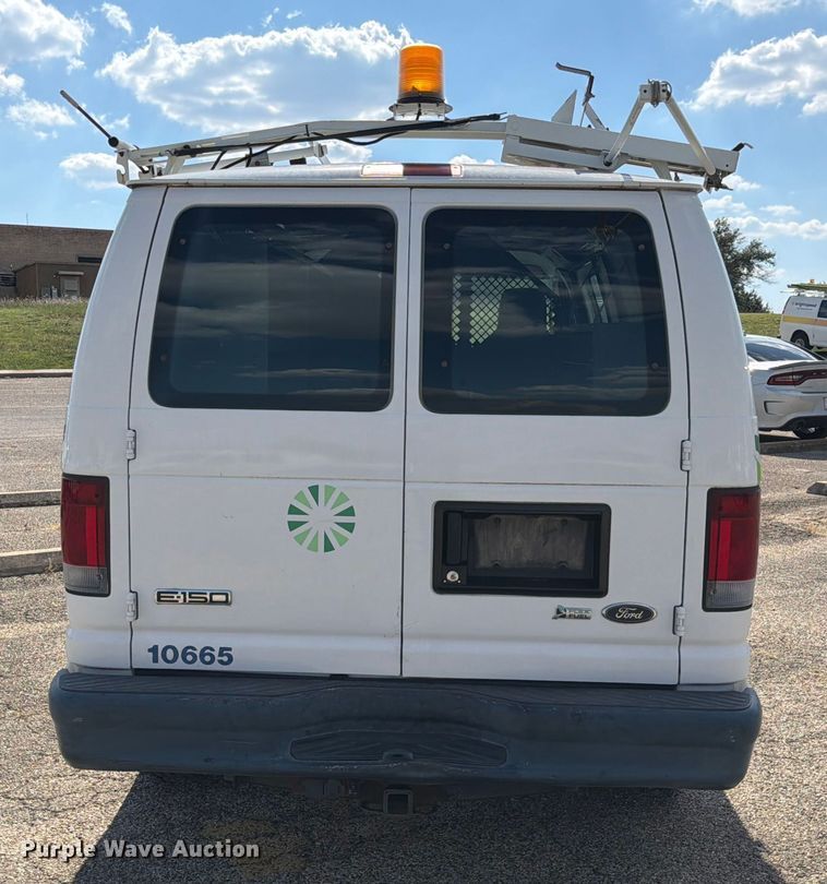 image for item ED5956 2009 Ford E150 van