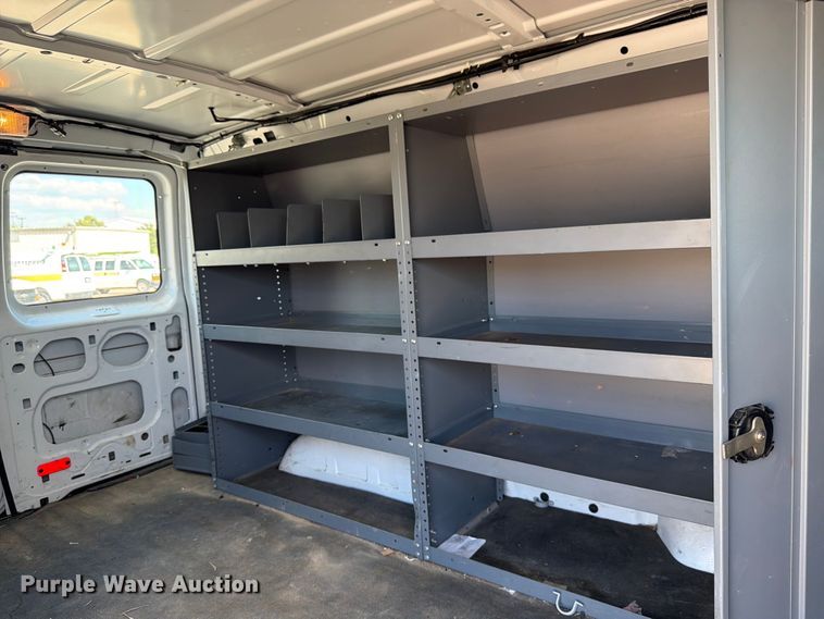 image for item ED5956 2009 Ford E150 van