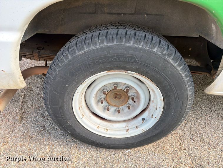 image for item ED5956 2009 Ford E150 van