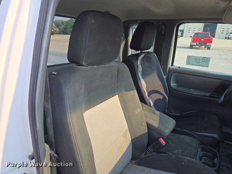 image for item EF1926 2010 Ford Ranger SuperCab pickup truck