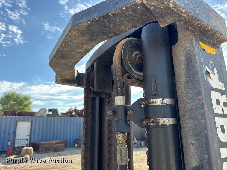 image for item EF2194 Clark GCX30 forklift