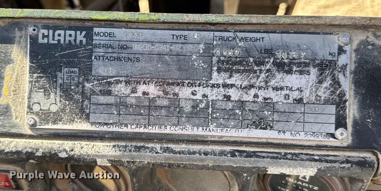 image for item EF2194 Clark GCX30 forklift