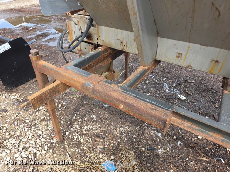 image for item EF3802 Henderson STFSMx8x126928 spreader