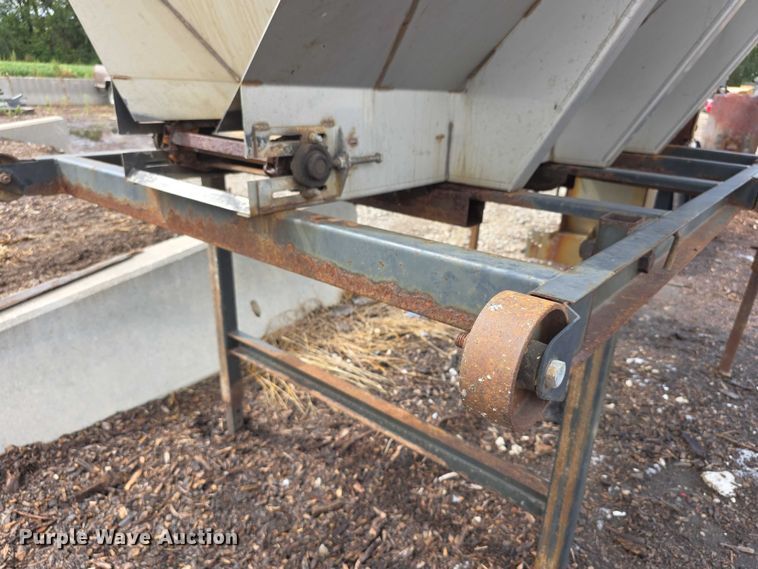 image for item EF3802 Henderson STFSMx8x126928 spreader