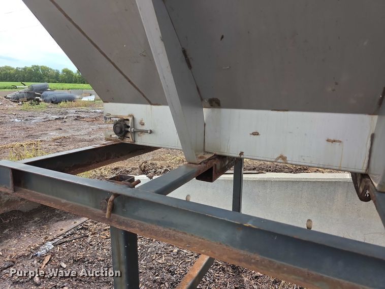 image for item EF3802 Henderson STFSMx8x126928 spreader