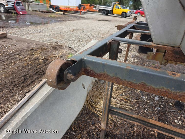 image for item EF3802 Henderson STFSMx8x126928 spreader