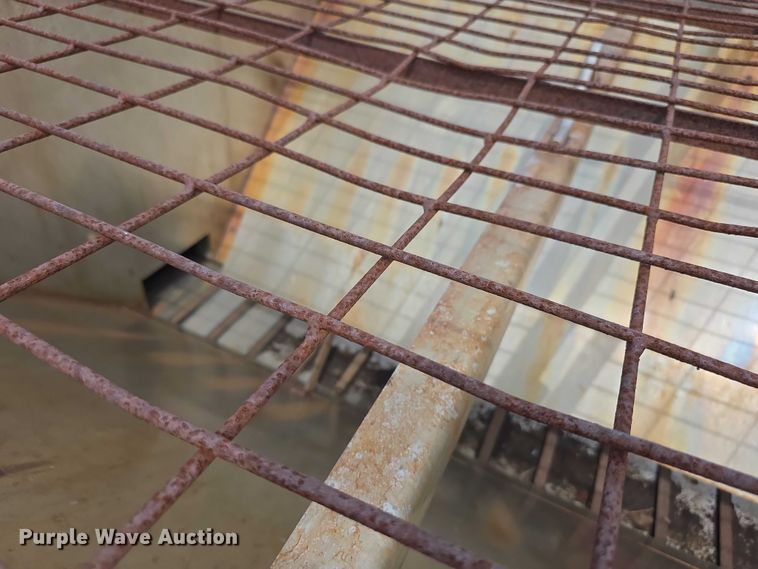 image for item EF3802 Henderson STFSMx8x126928 spreader