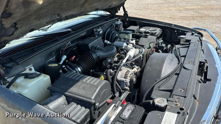 image for item EG6105 1999 Chevrolet Tahoe SUV