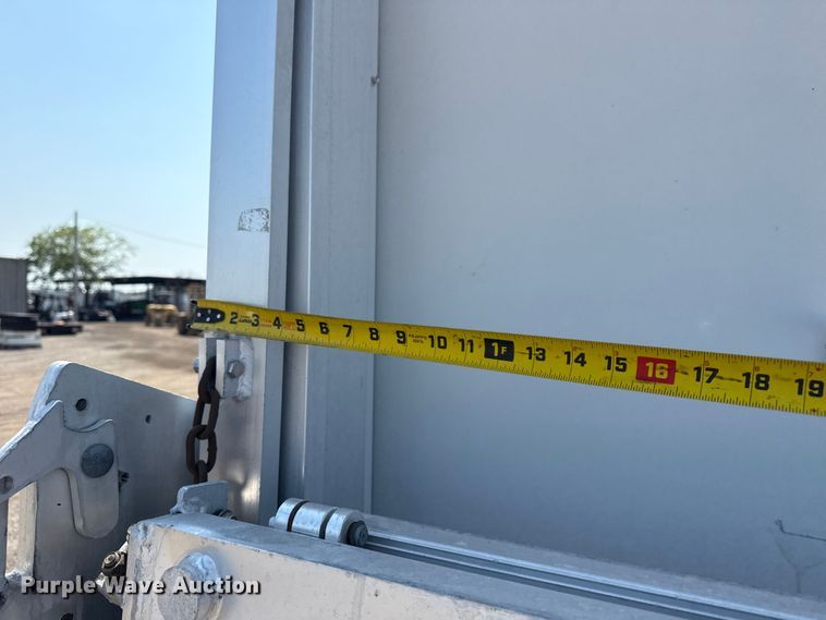 image for item EG6106 2010 Workhorse W62 delivery truck