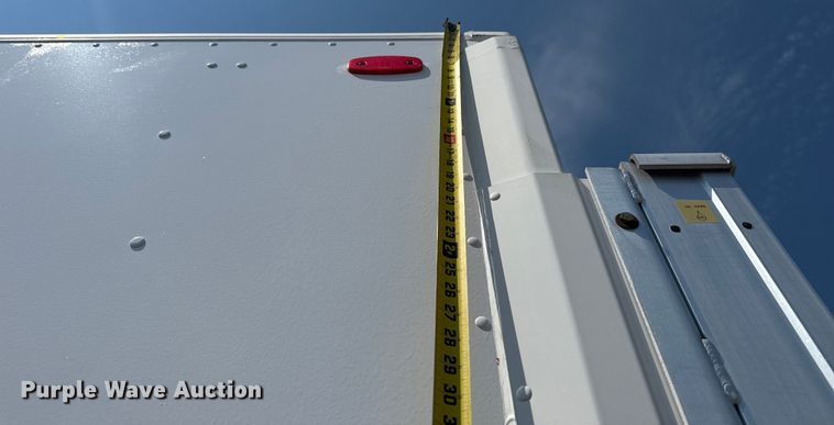 image for item EG6106 2010 Workhorse W62 delivery truck