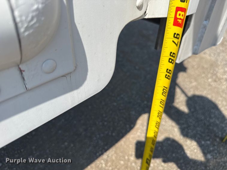 image for item EG6106 2010 Workhorse W62 delivery truck