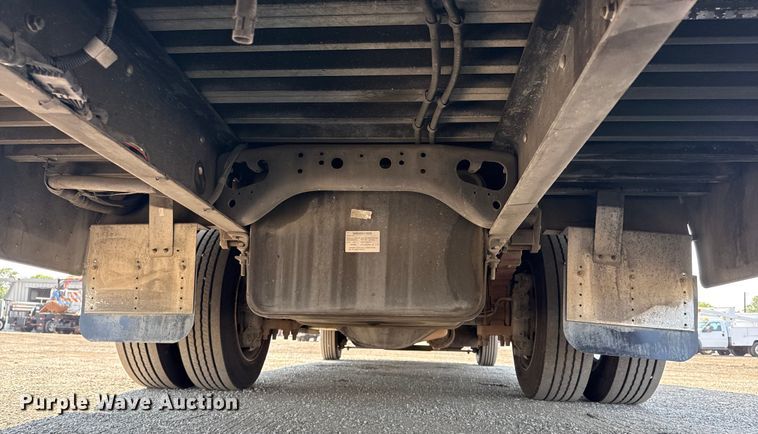 image for item EG6106 2010 Workhorse W62 delivery truck