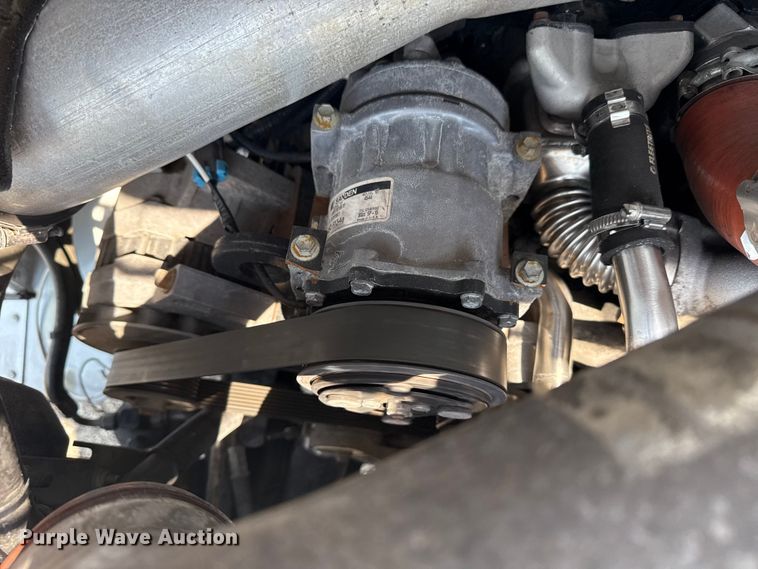 image for item EG6106 2010 Workhorse W62 delivery truck