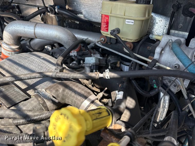 image for item EG6106 2010 Workhorse W62 delivery truck