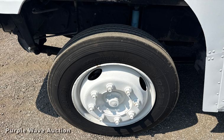 image for item EG6106 2010 Workhorse W62 delivery truck