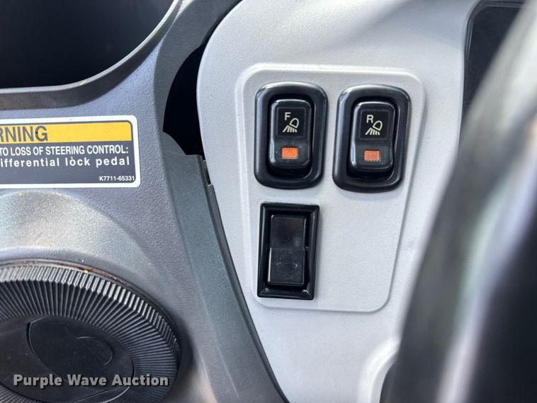 image for item EG6138 2012 Kubota RTV1100 utility vehicle