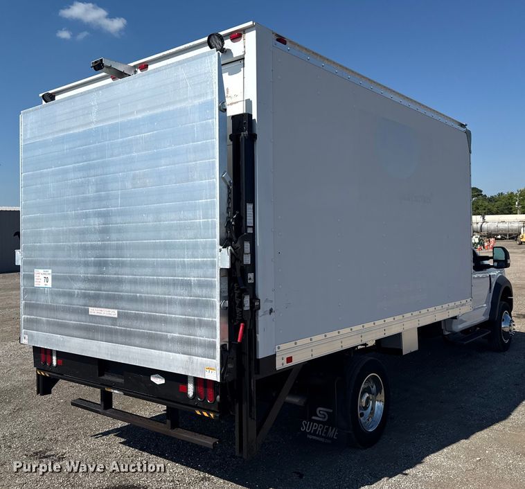 image for item EG6162 2017 Ford F450 Super Duty box truck