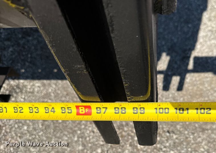 image for item EG6162 2017 Ford F450 Super Duty box truck