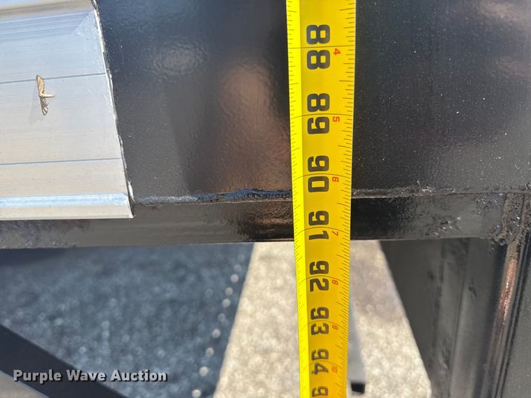 image for item EG6162 2017 Ford F450 Super Duty box truck