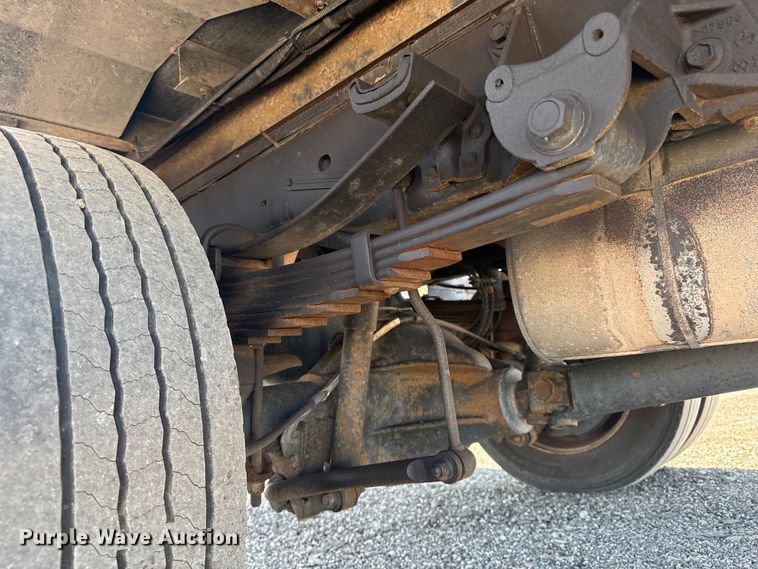 image for item EG6162 2017 Ford F450 Super Duty box truck