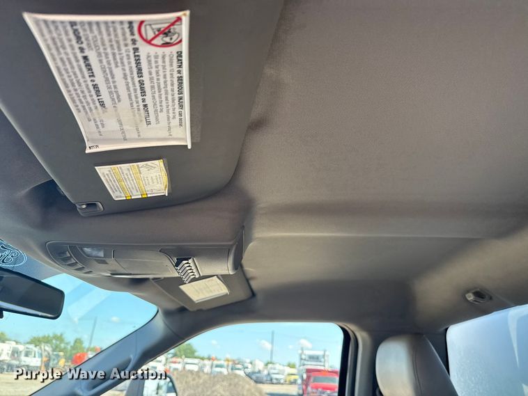 image for item EG6162 2017 Ford F450 Super Duty box truck