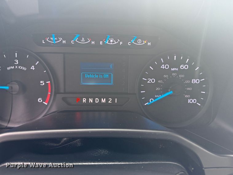 image for item EG6162 2017 Ford F450 Super Duty box truck