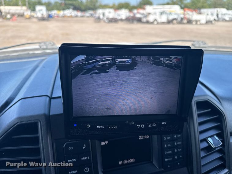 image for item EG6162 2017 Ford F450 Super Duty box truck