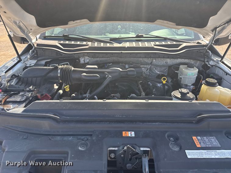 image for item EG6162 2017 Ford F450 Super Duty box truck