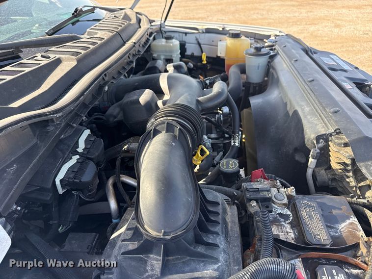 image for item EG6162 2017 Ford F450 Super Duty box truck