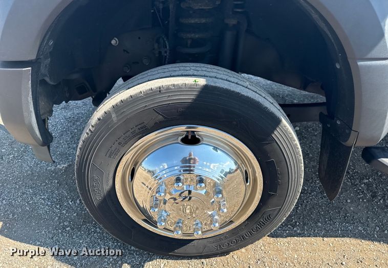 image for item EG6162 2017 Ford F450 Super Duty box truck