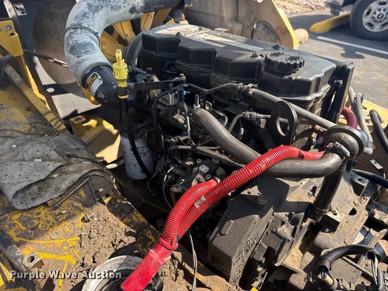 image for item EG8244 Yale forklift