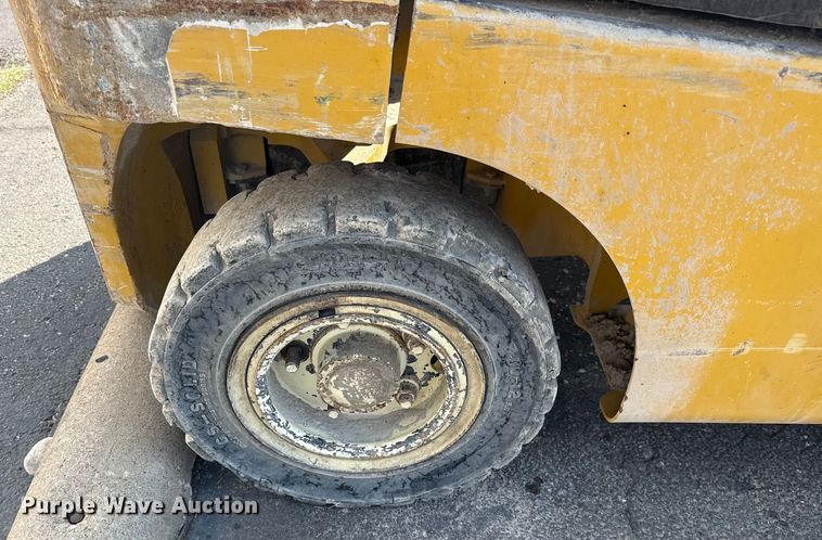 image for item EG8244 Yale forklift